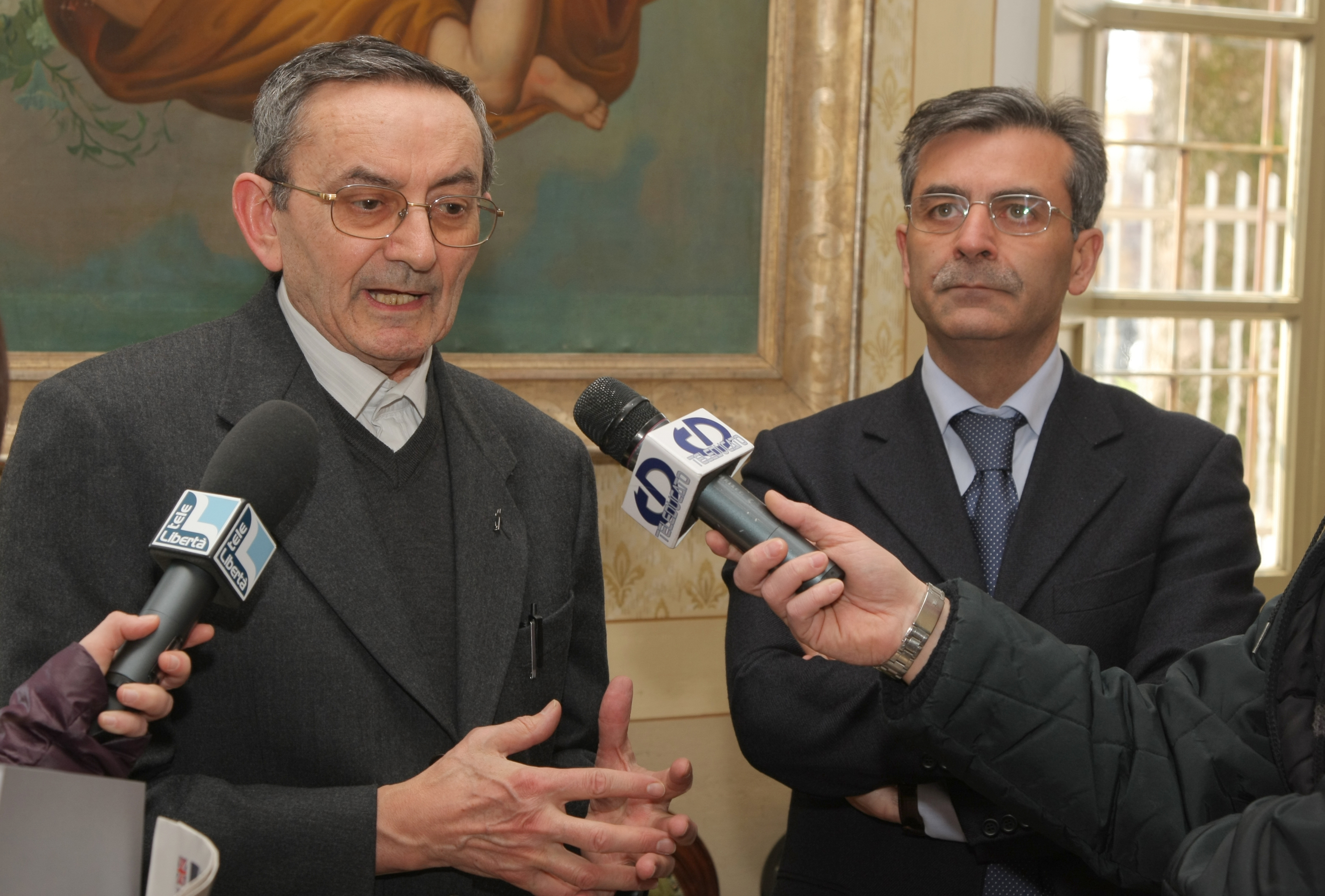 Il presidente Trespidi in visita alla Casa Albergo 'Madonna della Bomba'...